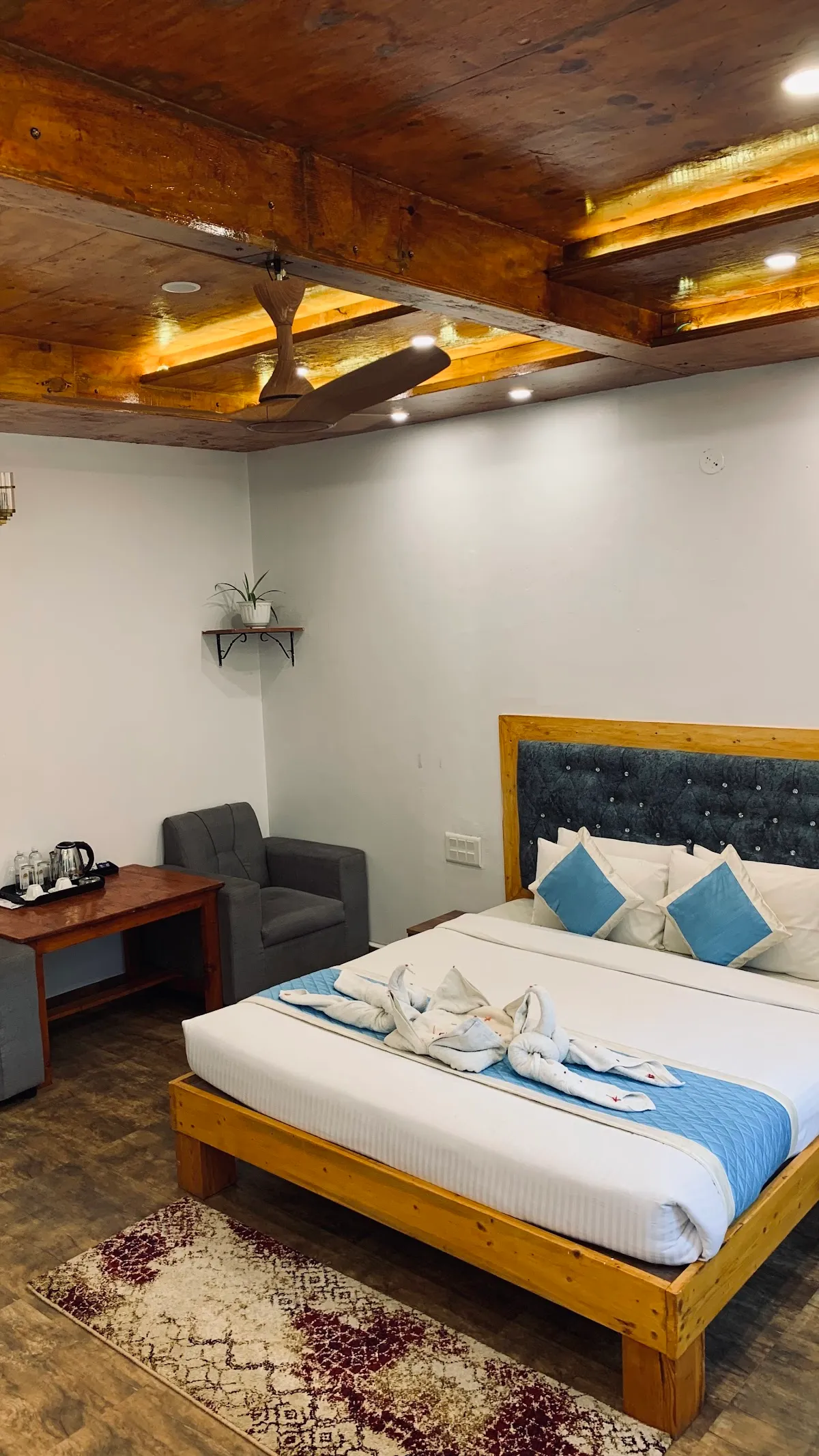 View photo 9: Suggee, Bengaluru
