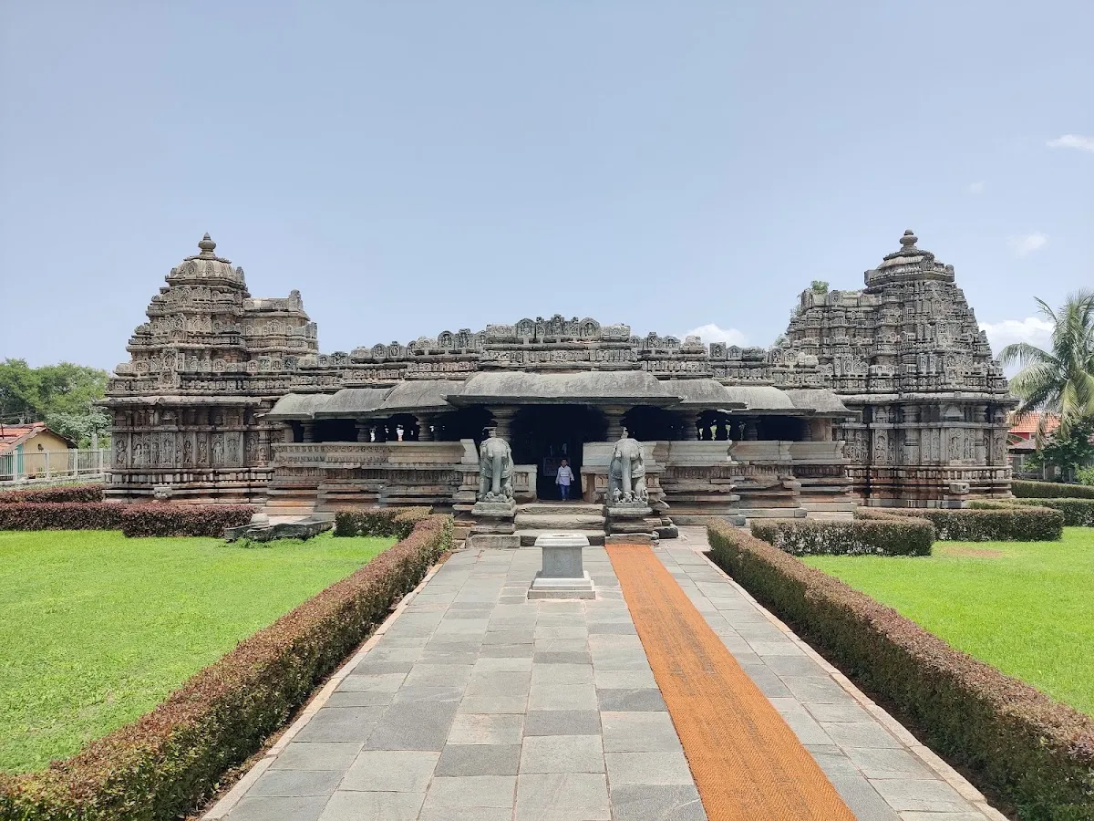 Veeranarayana Swamy Temple, Belavadi