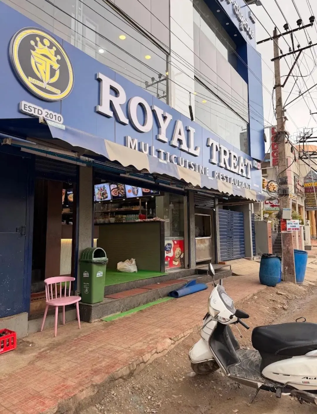 Royal Treat Multicuisine Family Restaurant, RG Road, Vijayapura